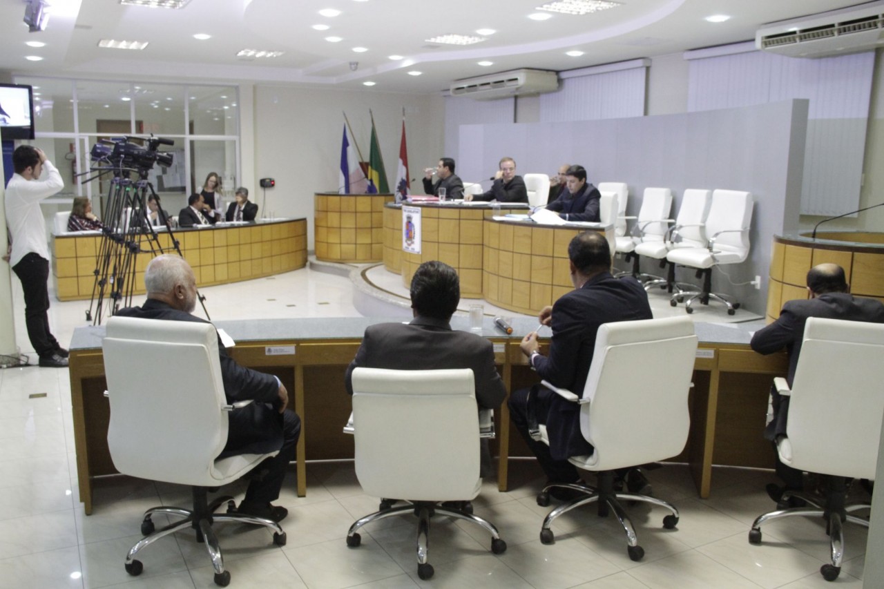Comissão processante vai julgar possíveis irregularidades da gestão municipal