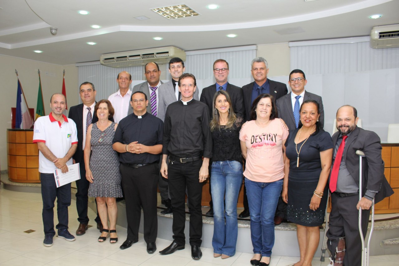 Paróquia Nossa Senhora Mãe dos Homens: 160 anos comemorados com homenagens