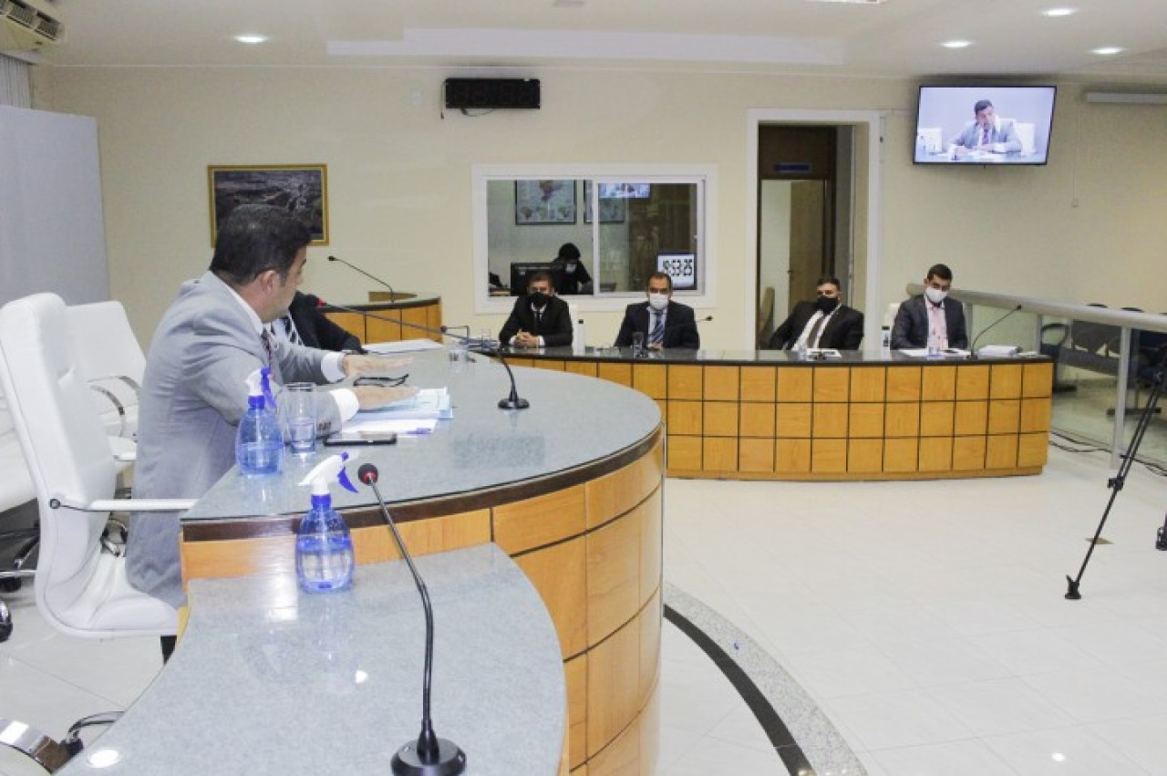 Aprovado Projeto de Lei Complementar que reduz 4 secretarias na Prefeitura de Iúna