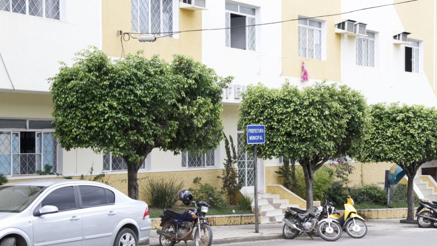 Prefeitura de Iúna