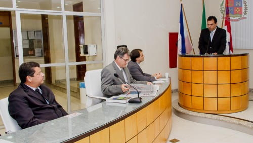 Presidente cobra fiscalização sobre espera no atendimento nos bancos Presidente cobra fiscalização sobre espera no atendimento nos bancos