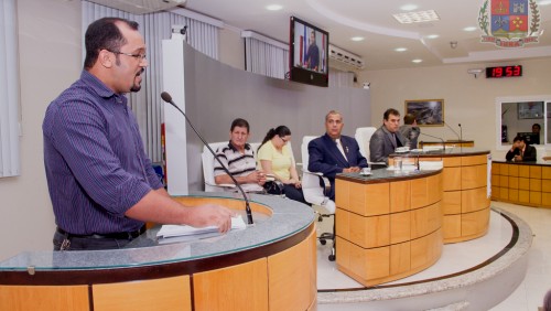 Secretário Municipal de Saúde responde questionamentos da Câmara Secretário Municipal de Saúde responde questionamentos da Câmara