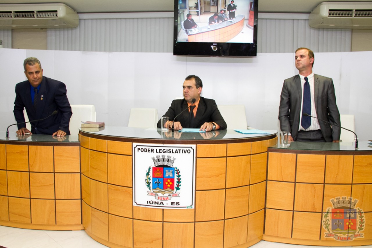 Câmara repassa R$ 400 mil para administração municipal Câmara repassa R$ 400 mil para administração municipal