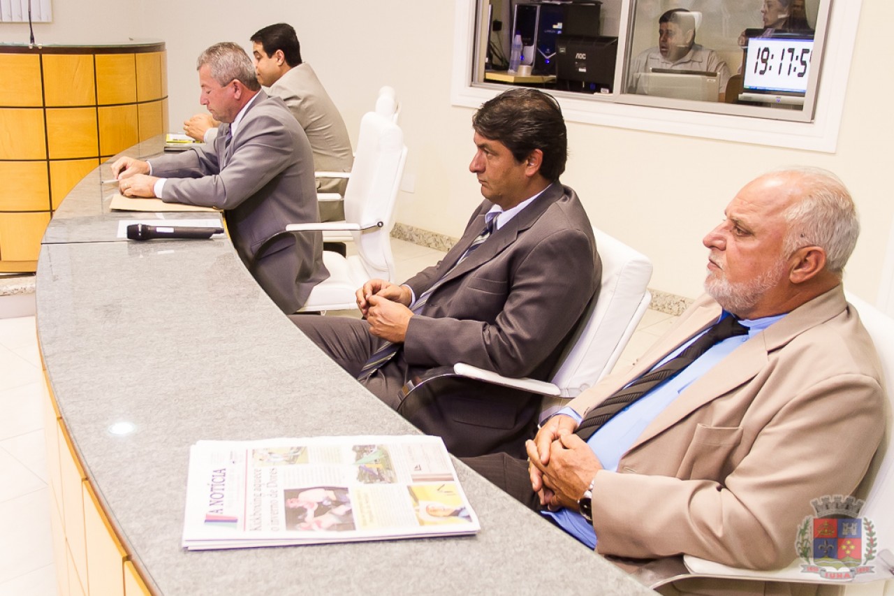 Câmara discute melhorias na telefonia móvel Câmara discute melhorias na telefonia móvel