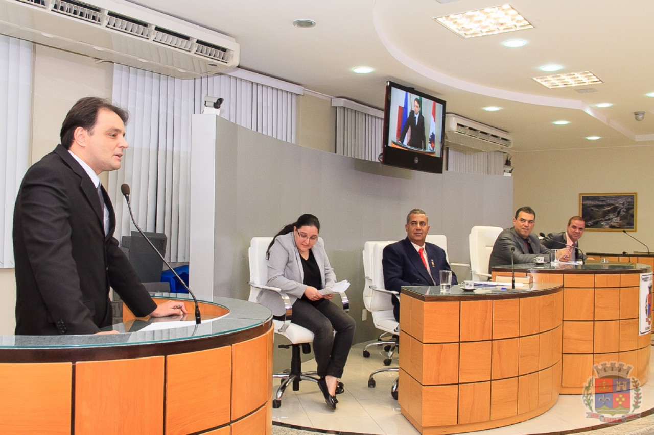 Conselho de Educação terá servidor exclusivo Conselho de Educação terá servidor exclusivo