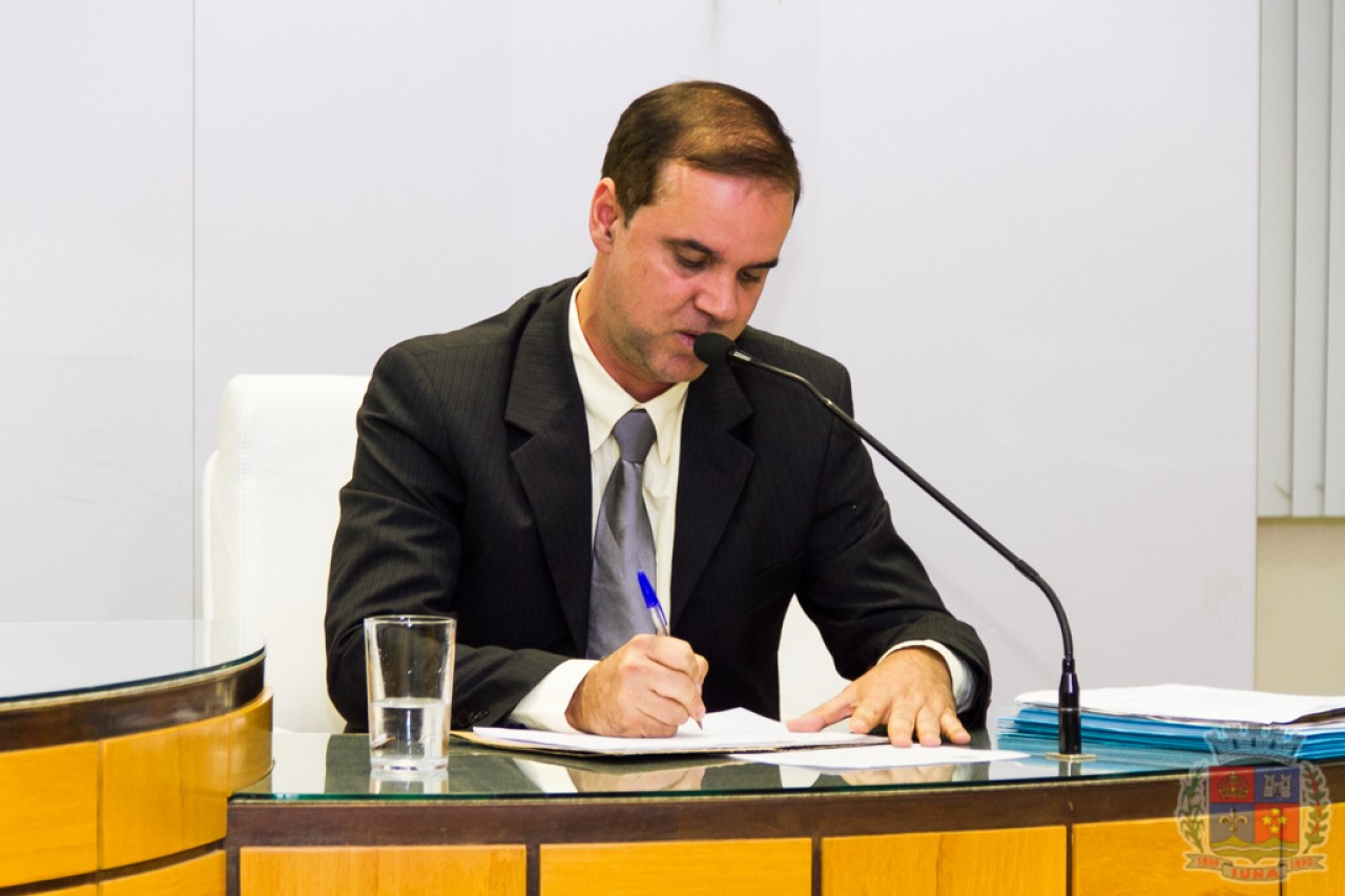 Parlamentares listam prioridades para desenvolver o município Parlamentares listam prioridades para desenvolver o município