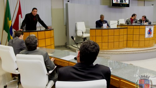 Advogado orienta sobre os diretos do consumidor Advogado orienta sobre os diretos do consumidor
