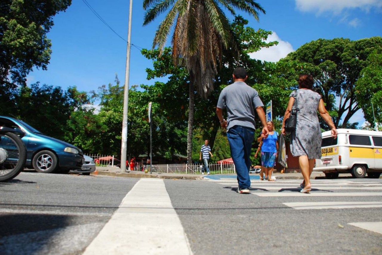 Educação no trânsito: faça a sua parte! Educação no trânsito: faça a sua parte!