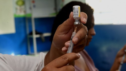 Mitos e verdades sobre a vacina contra a febre amarela Mitos e verdades sobre a vacina contra a febre amarela