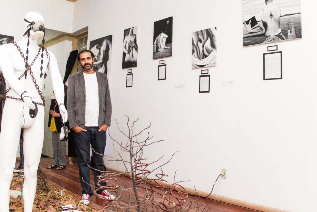 Casa de Cultura recebe exposição de artista iunense Casa de Cultura recebe exposição de artista iunense