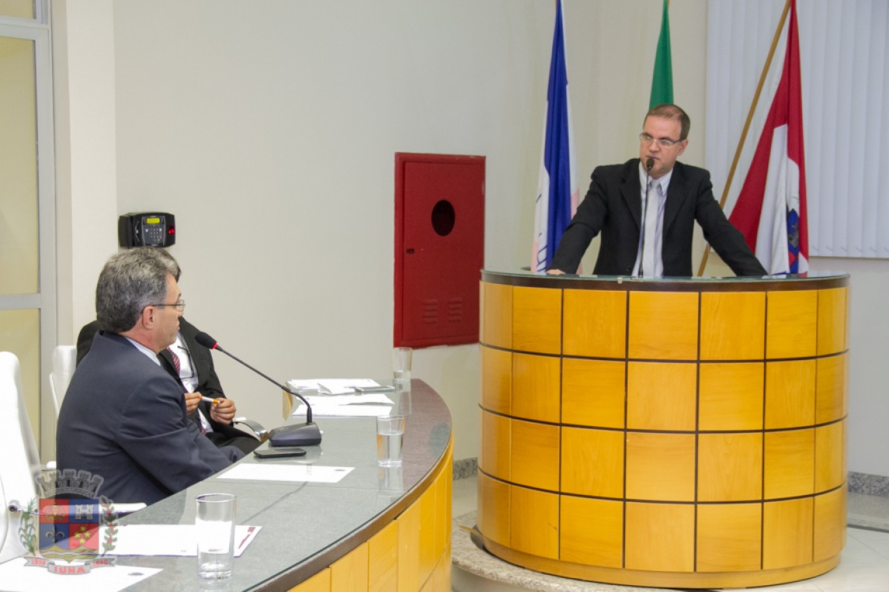 Vereadores analisam Projeto de Revisão Salarial dos servidores Vereadores analisam Projeto de Revisão Salarial dos servidores