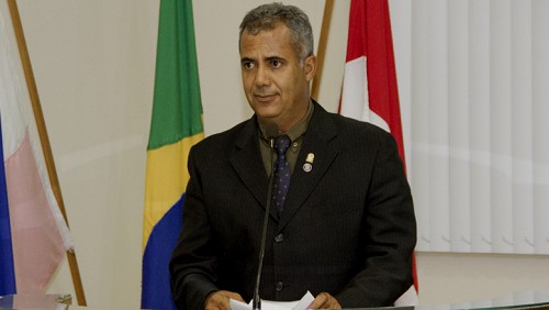 Vereadores comemoram nova instrução para uso de secadores de café-- Vereadores comemoram nova instrução para uso de secadores de café--