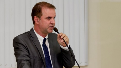 Paralisação de obras públicas preocupa vereadores Paralisação de obras públicas preocupa vereadores