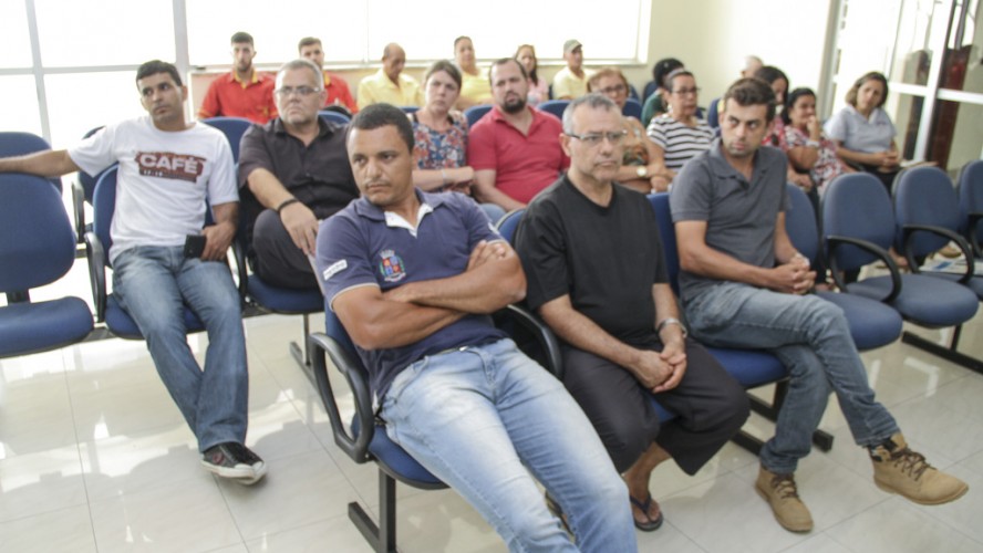 04ª Sessão Extraordinária do dia 26-12-2018 04ª Sessão Extraordinária do dia 26-12-2018