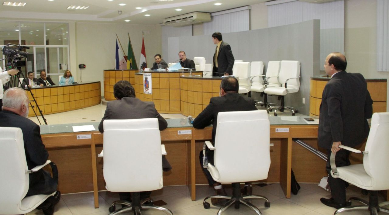 Comissões especiais: dois relatórios finalizados e nova denúncia será investigada Comissões especiais: dois relatórios finalizados e nova denúncia será investigada