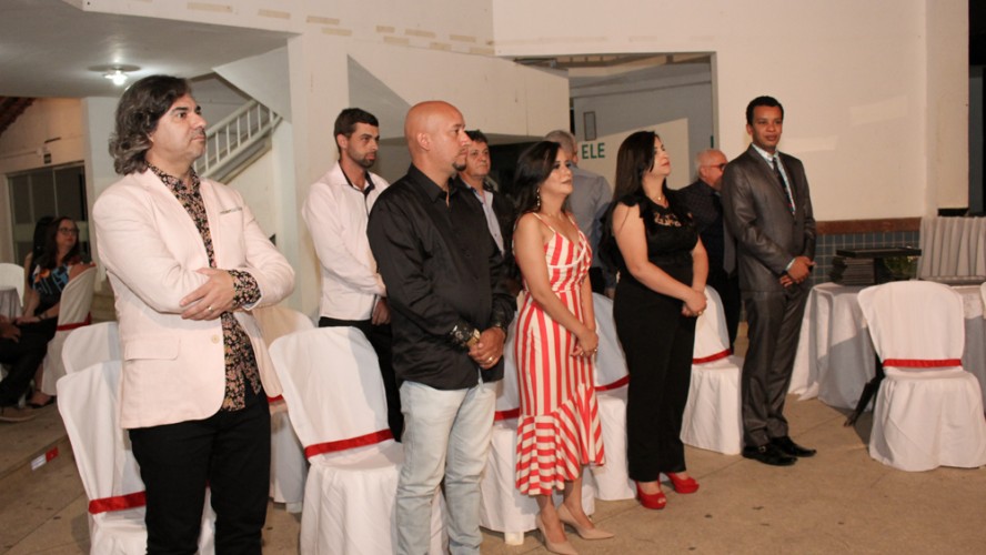 Solenidade entrega de Títulos de Cidadão Iunense Solenidade entrega de Títulos de Cidadão Iunense