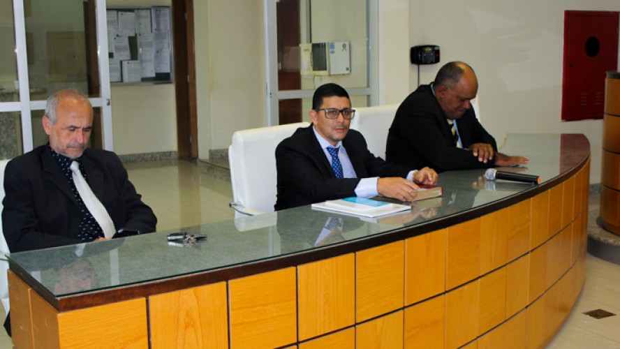 04ª Sessão Extraordinária do dia 26-12-2018 04ª Sessão Extraordinária do dia 26-12-2018