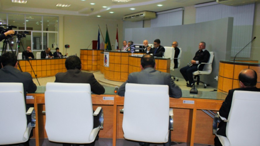 Prestação de contas em análise pelo Legislativo Prestação de contas em análise pelo Legislativo