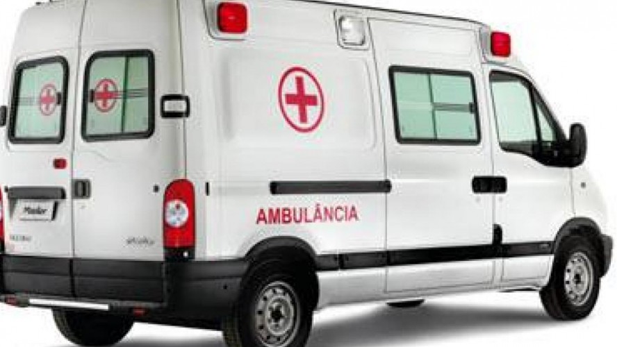 Dep. Federal Gilson Daniel e vereadores na Santa Casa de Iúna Dep. Federal Gilson Daniel e vereadores na Santa Casa de Iúna