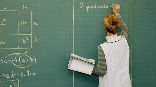 Aprovado bônus assiduidade para professores municipais de Iúna Aprovado bônus assiduidade para professores municipais de Iúna