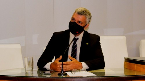 Requerimentos: Confira as ações do vereador Júlio Maria de Oliveira na última sessão Requerimentos: Confira as ações do vereador Júlio Maria de Oliveira na última sessão