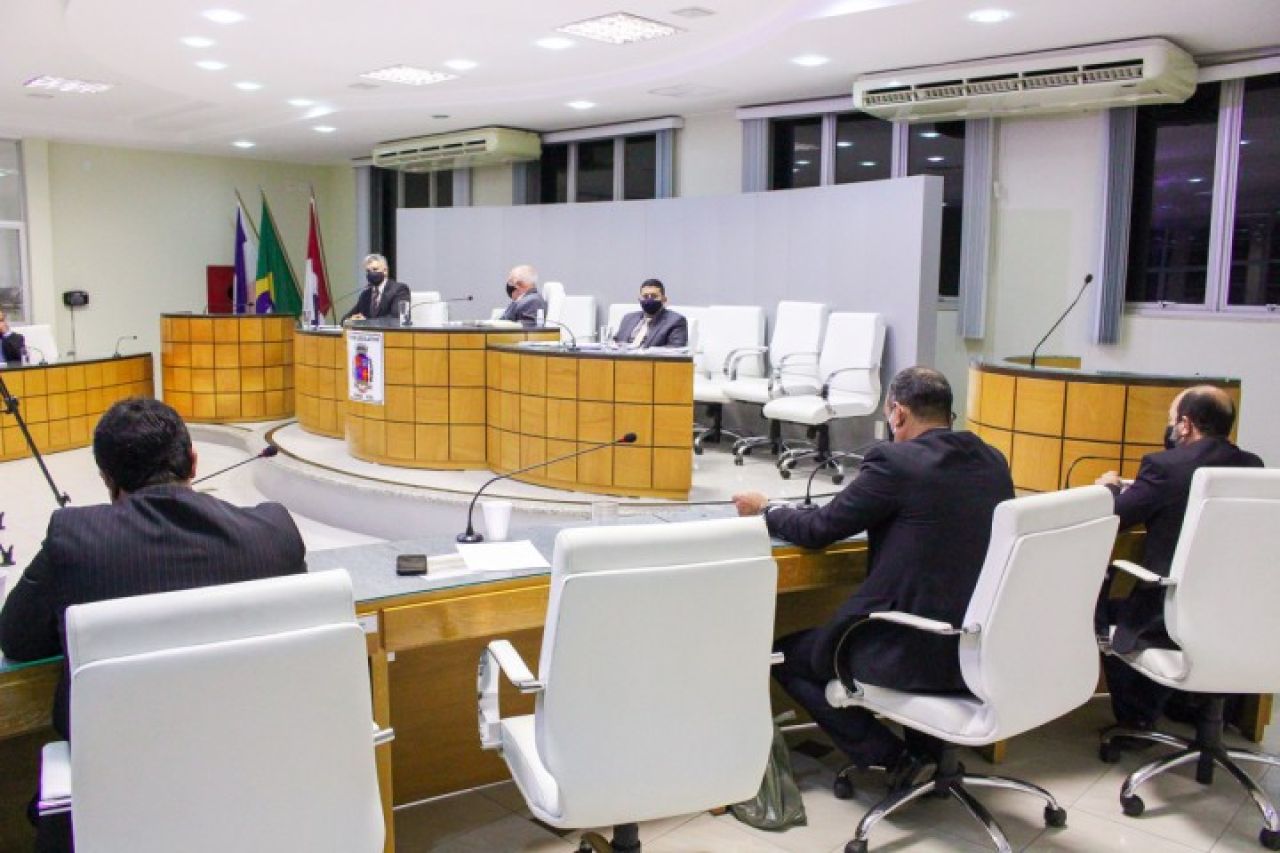 Vereador denuncia Prefeitura por propaganda enganosa Vereador denuncia Prefeitura por propaganda enganosa