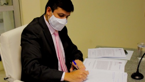 Requerimentos: Confira as ações do vereador Emmanuel Garcia na última sessão Requerimentos: Confira as ações do vereador Emmanuel Garcia na última sessão