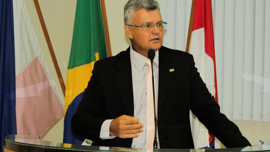 Dep. Federal Gilson Daniel e vereadores na Santa Casa de Iúna Dep. Federal Gilson Daniel e vereadores na Santa Casa de Iúna