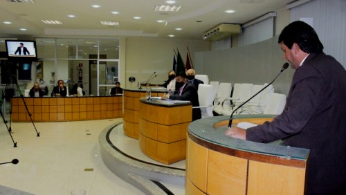 Lei do Silêncio: Aprovado Projeto de Lei que proíbe poluição sonora em Iúna Lei do Silêncio: Aprovado Projeto de Lei que proíbe poluição sonora em Iúna