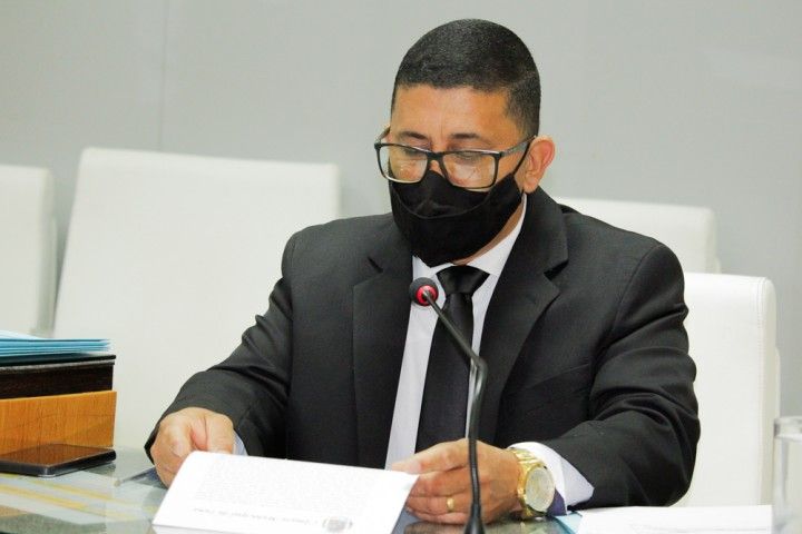 Indignados, vereadores pediram respeito à população Indignados, vereadores pediram respeito à população