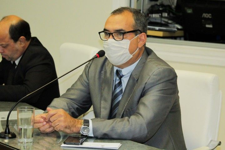 Indignados, vereadores pediram respeito à população Indignados, vereadores pediram respeito à população