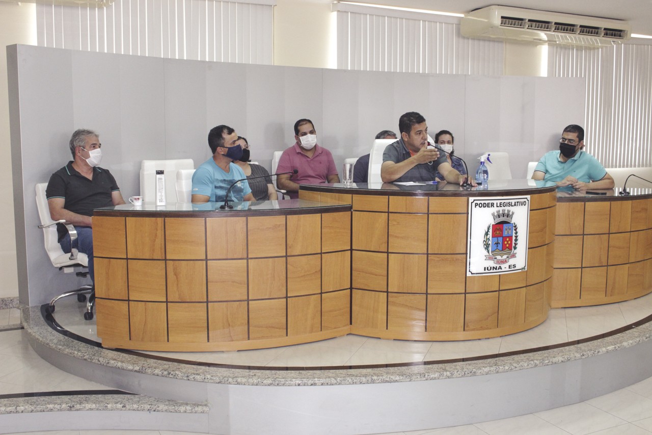 Poder Legislativo, Prefeitura e Comerciantes se unem para adotar novas medidas para o funcionamento do Comércio Poder Legislativo, Prefeitura e Comerciantes se unem para adotar novas medidas para o funcionamento do Comércio