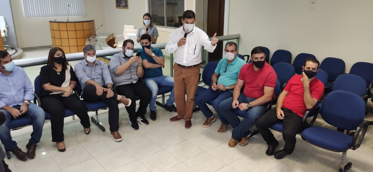 Vereadores de Iúna recebem diretor do Detran Givaldo Vieira Vereadores de Iúna recebem diretor do Detran Givaldo Vieira