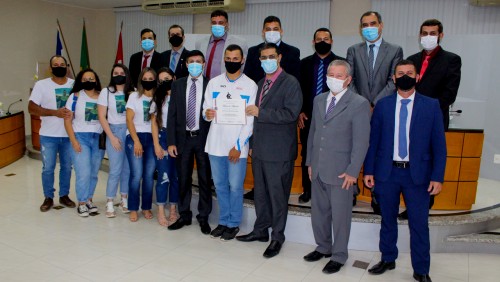 Câmara homenageia atleta Campeão Panamericano de DownHill Câmara homenageia atleta Campeão Panamericano de DownHill