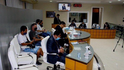 Vereadores aprovam crédito de R$ 3 milhões para atender Educação Vereadores aprovam crédito de R$ 3 milhões para atender Educação