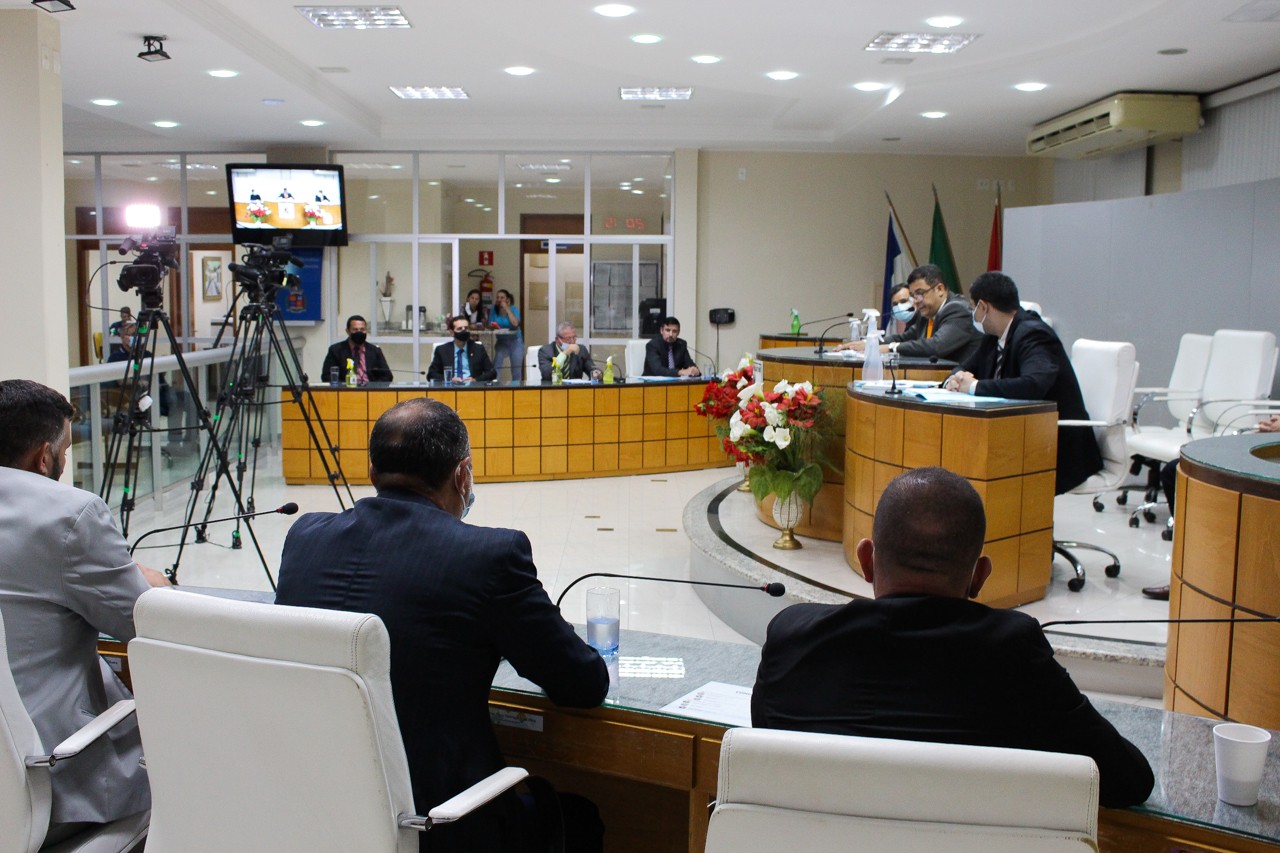 Vereadores aprovam orçamento de R$ 85 milhões para 2022 Vereadores aprovam orçamento de R$ 85 milhões para 2022