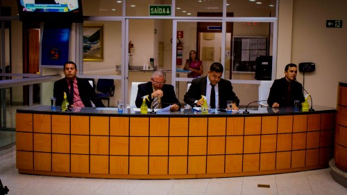 Vereadores aprovam revisão geral anual do Poder Legislativo Vereadores aprovam revisão geral anual do Poder Legislativo