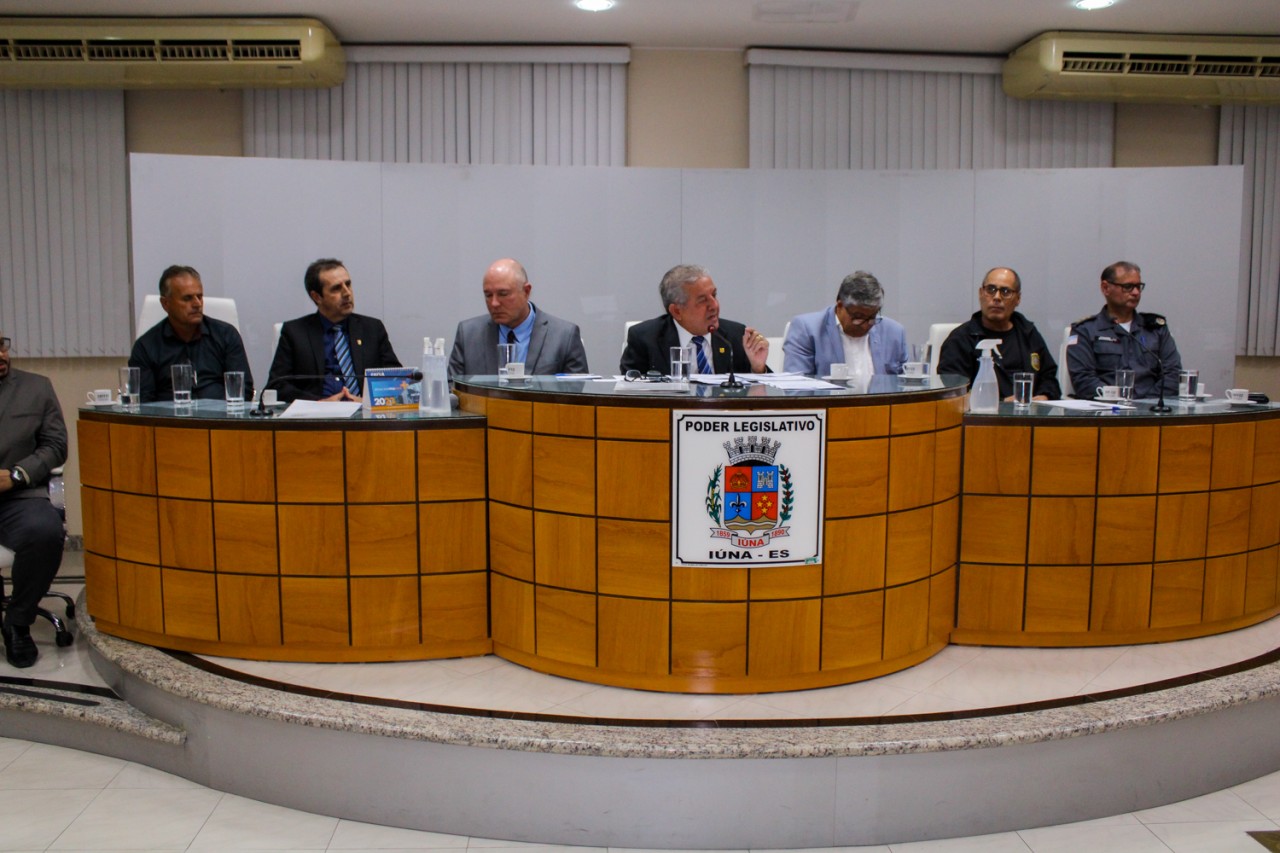 Moradores pedem por delegacia 24h e combate aos crimes contra o patrimônio e contra a vida no Caparaó Moradores pedem por delegacia 24h e combate aos crimes contra o patrimônio e contra a vida no Caparaó