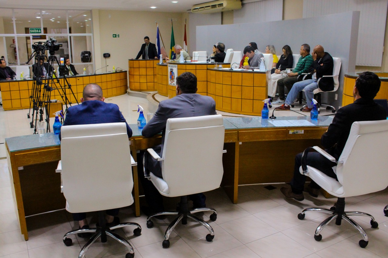 Lei que institui a Política Municipal de Educação Ambiental é aprovada em Iúna Lei que institui a Política Municipal de Educação Ambiental é aprovada em Iúna