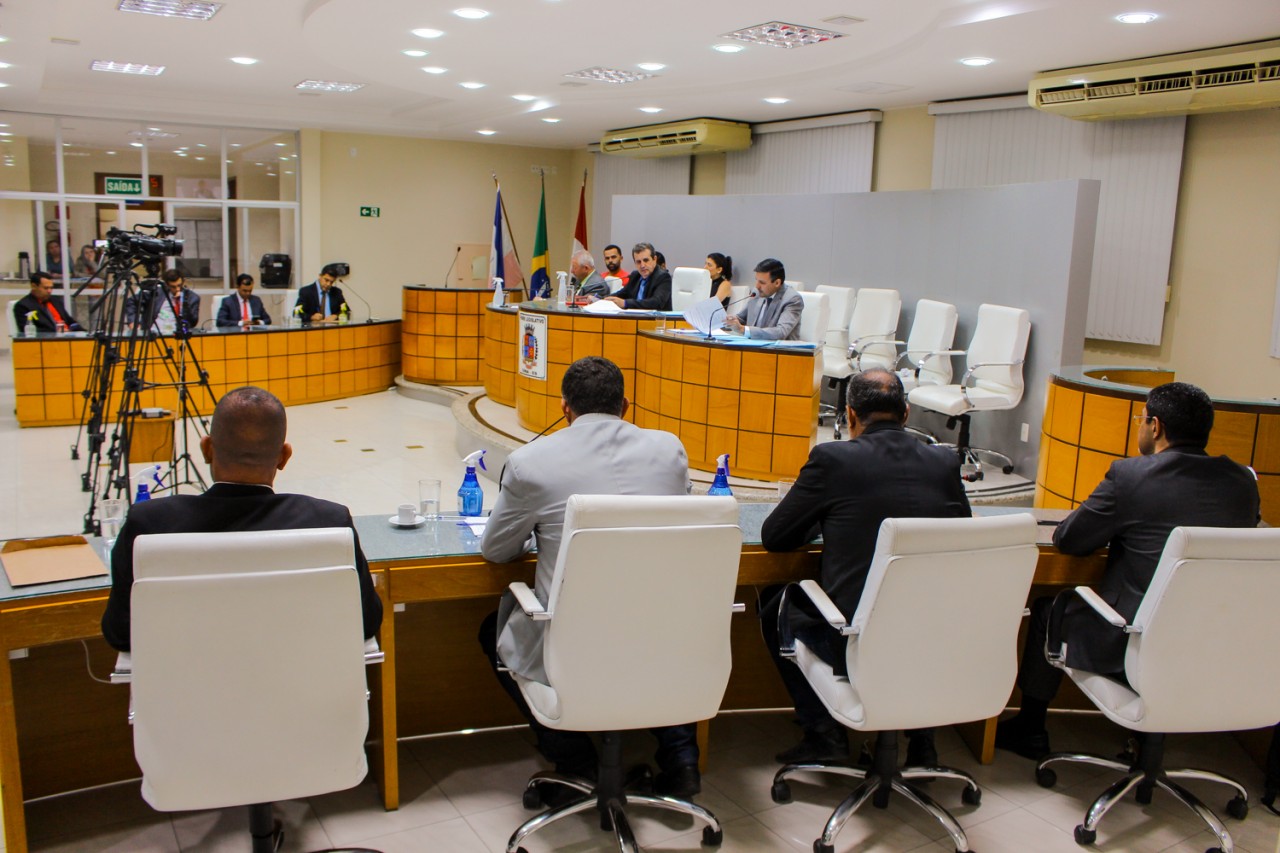 Vereadores aprovam emendas para o Orçamento Anual de 2024 e mais cinco projetos durante Sessão Ordinária Vereadores aprovam emendas para o Orçamento Anual de 2024 e mais cinco projetos durante Sessão Ordinária