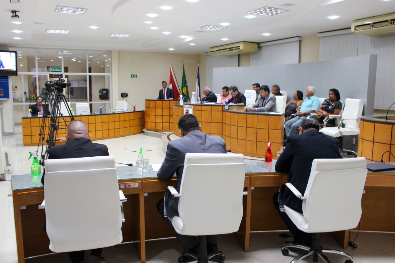 Câmara Municipal aprova reajuste na remuneração dos servidores públicos Câmara Municipal aprova reajuste na remuneração dos servidores públicos