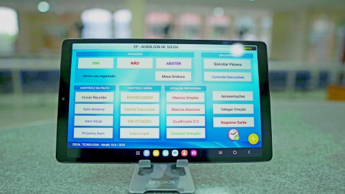 Câmara Municipal de Iúna passa a realizar votações através de sistema eletrônico Câmara Municipal de Iúna passa a realizar votações através de sistema eletrônico