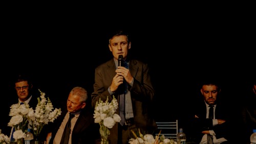 Ver. Emmanuel Garcia de Amorim (PSDB) | Sessão Solene - Entrega do Título Cidadão Iunense 2024 Ver. Emmanuel Garcia de Amorim (PSDB) | Sessão Solene - Entrega do Título Cidadão Iunense 2024