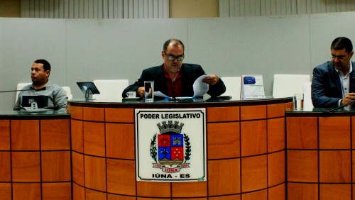 Câmara Municipal aprova projeto que altera o perímetro urbano de Iúna Câmara Municipal aprova projeto que altera o perímetro urbano de Iúna