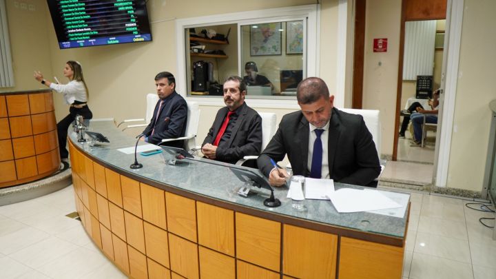 Saiba o que a Câmara Municipal aprovou na Sessão Ordinária dessa quinta-feira Saiba o que a Câmara Municipal aprovou na Sessão Ordinária dessa quinta-feira