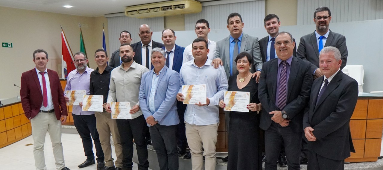 Sessão Solene da Câmara celebra atuação essencial de Conselheiros Tutelares Sessão Solene da Câmara celebra atuação essencial de Conselheiros Tutelares